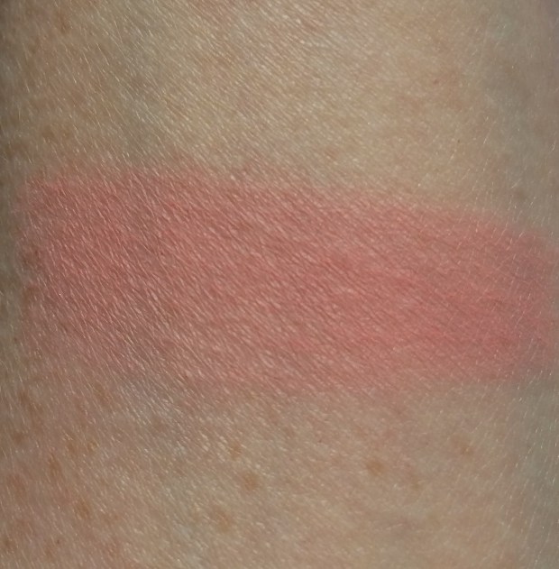 glossybox july 2017 doucce blush swatch