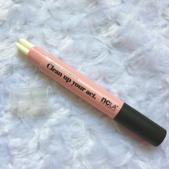 glossybox july 2017 tropical beauty ncla copy