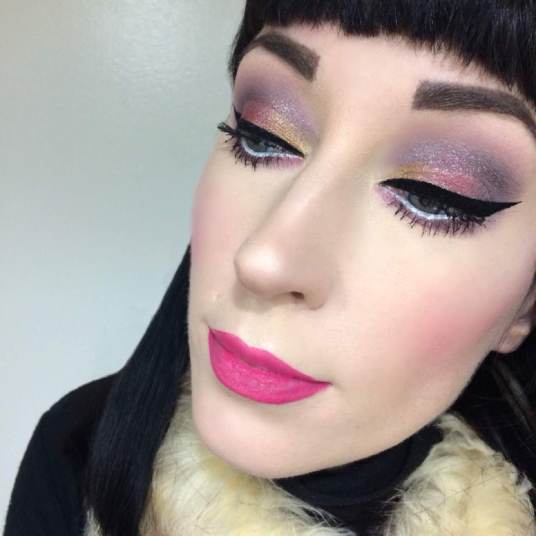 Ipsy Glam Bag Plus Smashbox Glitter on Eyes