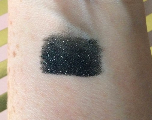 Boxycharm Goal Digger Jonteblu Glitter Star Eyeliner Swatch Lipstick and Nachos